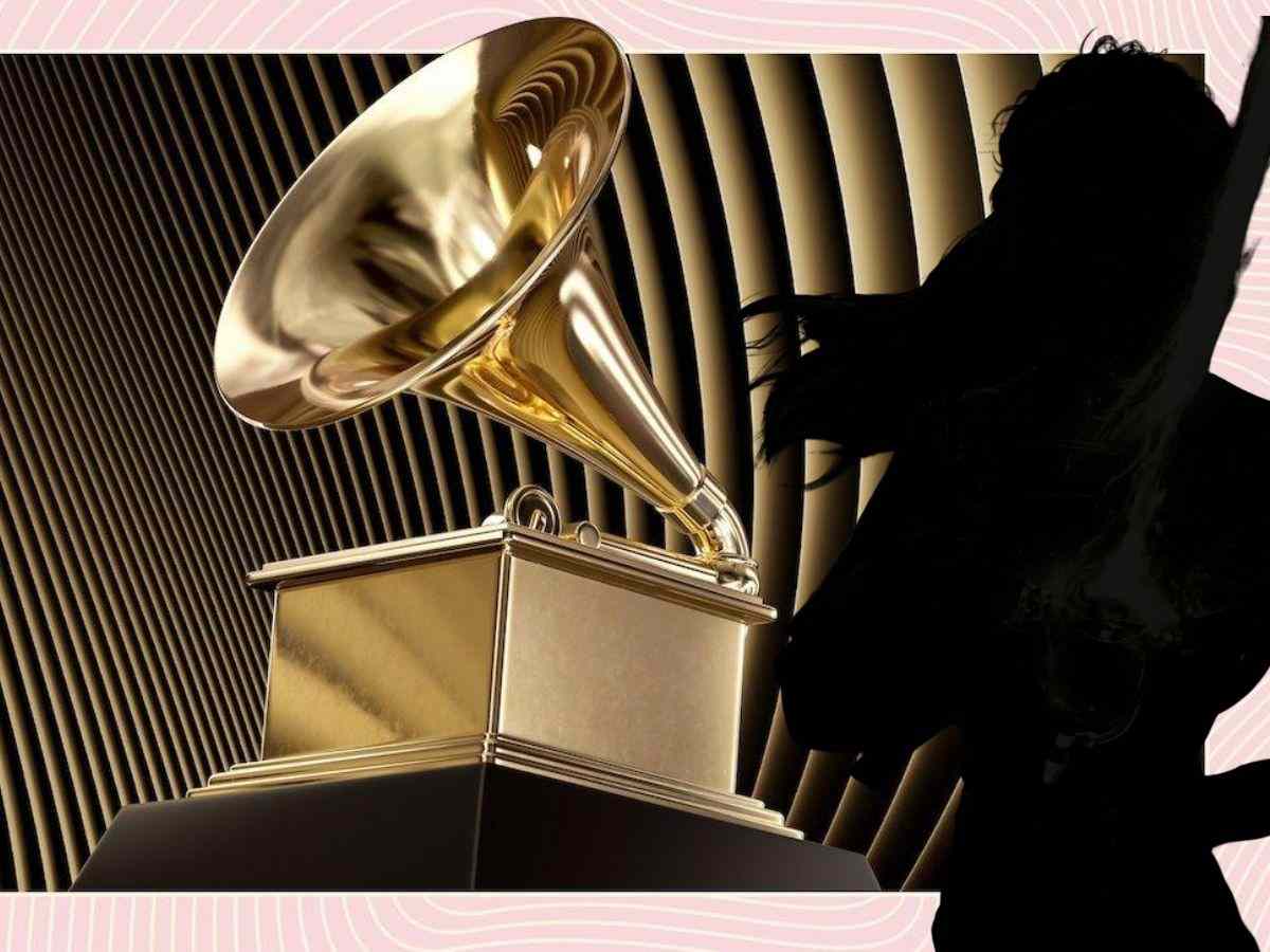 trofeo dei gammy awards con maelle oscurata