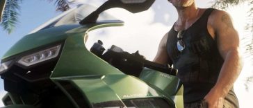 screenshot di GTA 6 con Jason sulla motocicletta