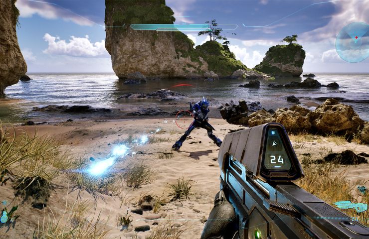 screenshot di halo campaign evolved gameplay di master chief che spara a nemici alieni