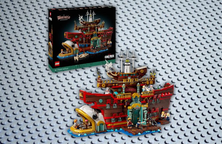 LEGO One Piece nave ristorante su sfondo lego grigio chiaro