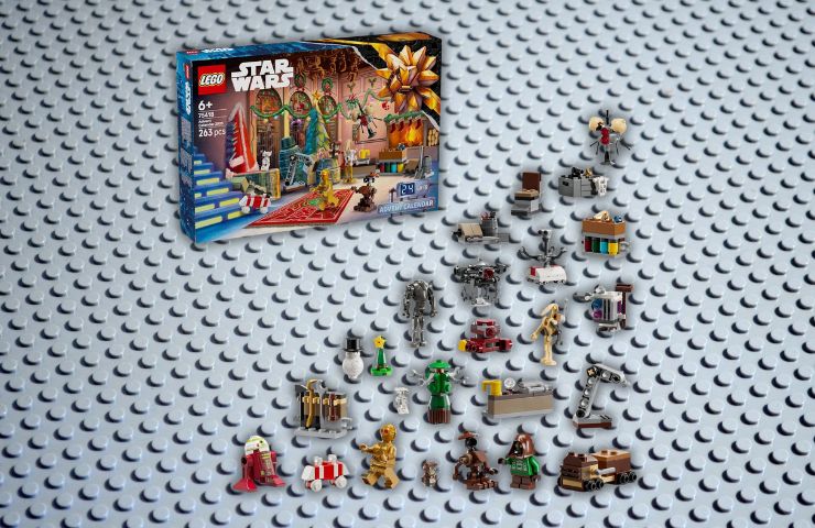 LEGO Star Wars Calendario dell'avvento su sfondo lego bianco