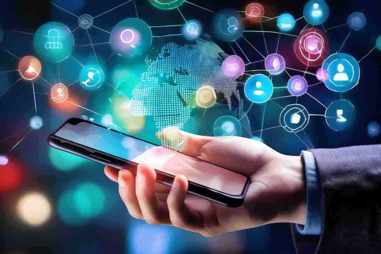 mano di uomo con smartphone e icone