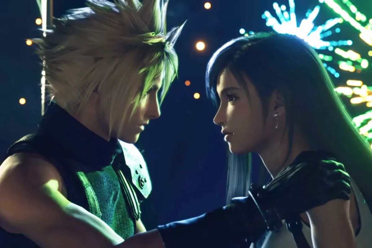 personaggio con capelli biondi a punta, personaggio femminile con capelli neri lisci