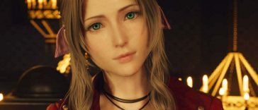 donna con capelli castani, occhi chiari, camicetta rossa