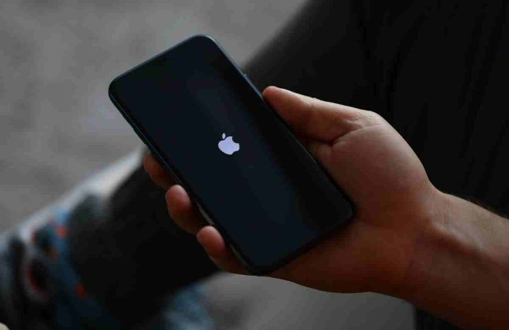 iphone che si avvia