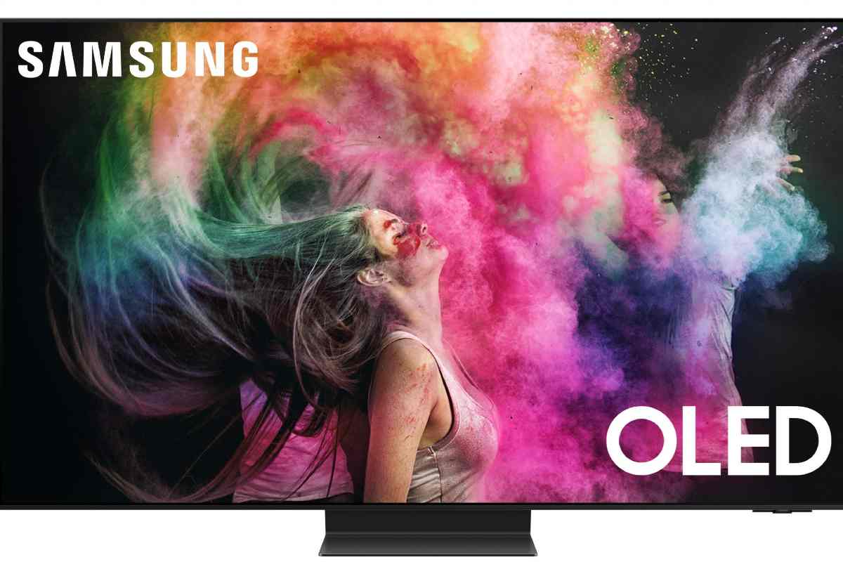 Una tv Samsung con schermo OLED: definizione massima dei colori