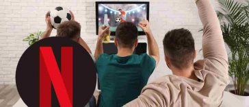 uomini che esultano per la partita e logo netflix